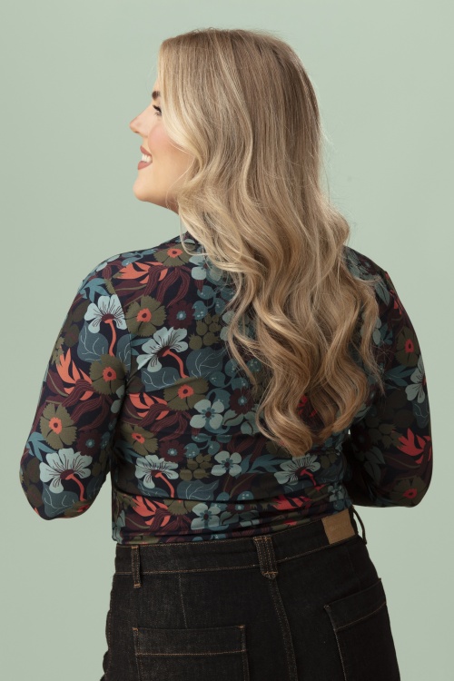 LaLamour - Sill Slow Bloomer blouse in Navy Peony 2