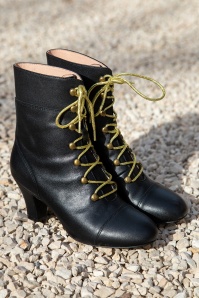Lola Ramona ♥ Topvintage - Ava On My Way veterlaarsjes in zwart 3