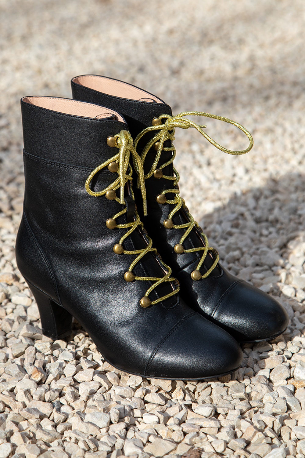 Lola Ramona ♥ Topvintage - Ava On My Way veterlaarsjes in zwart 3