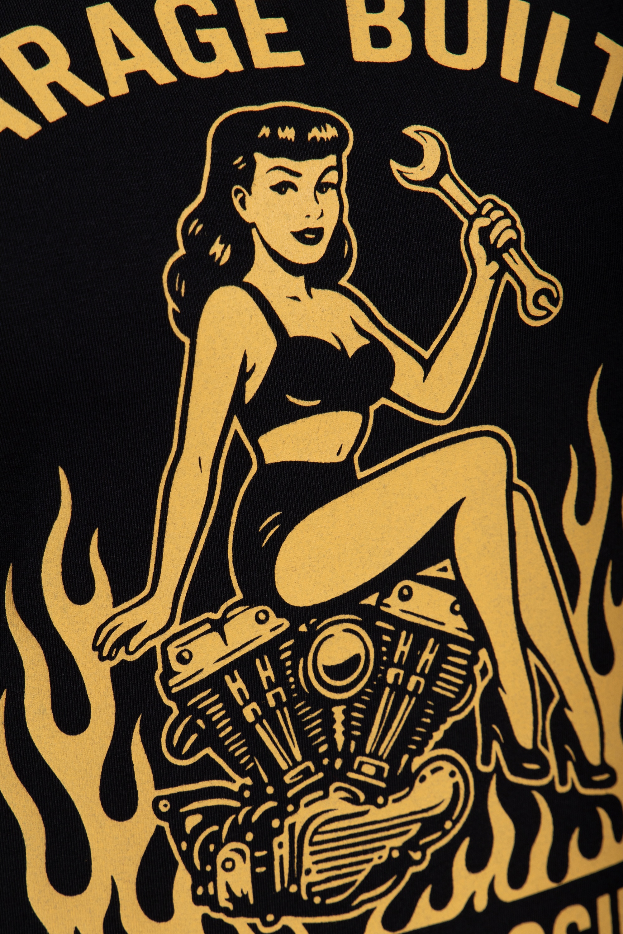 Queen Kerosin - Garage Built T-Shirt in Black 3