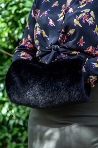 Banned Retro - Lorna hand muff in zwart