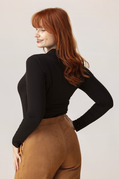 Surkana - Felina Fitted Blouse in Black 2