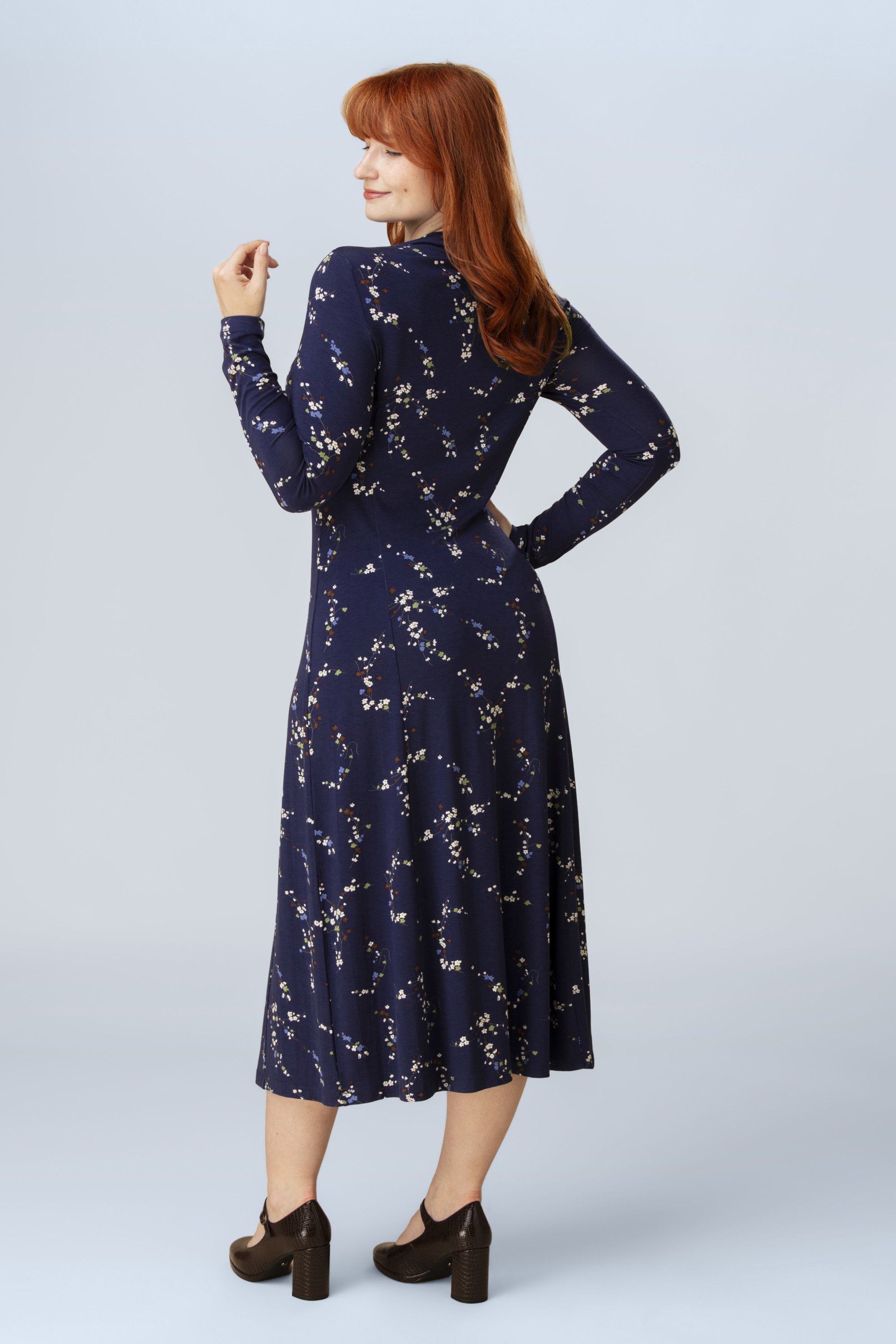 Surkana - Brenna Floral Midaxi Dress in Navy 2