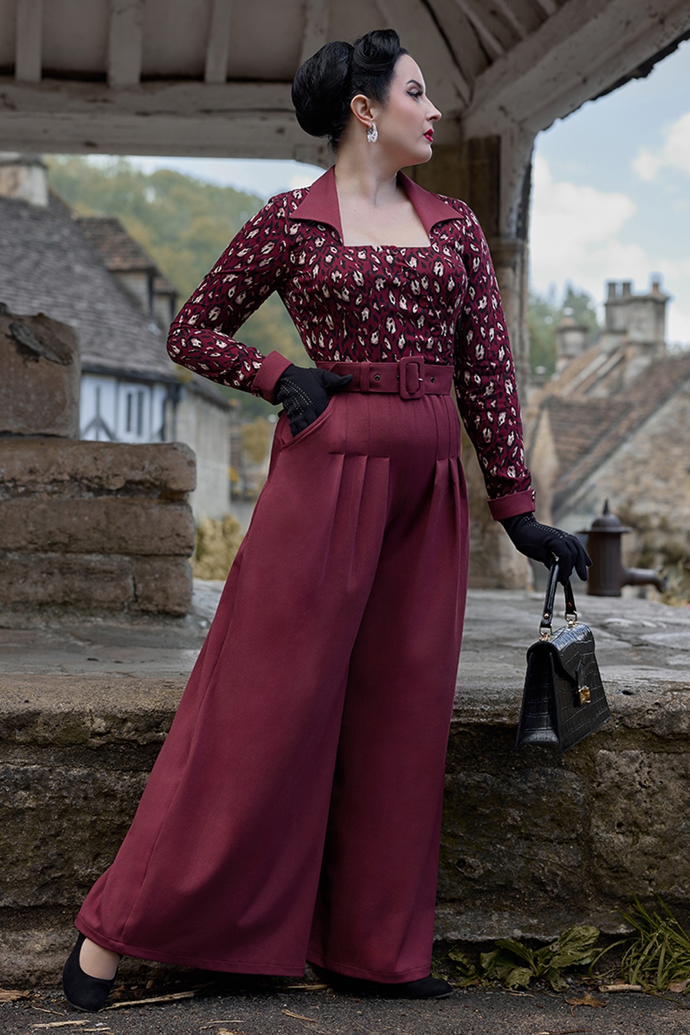 Miss Candyfloss - Greer Bo Jumpsuit in Weinrot