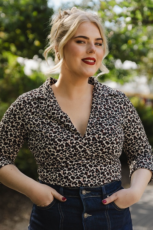 Glamour Bunny - Exclusivité Topvintage ~ Le chemisier Dianne en Léopard