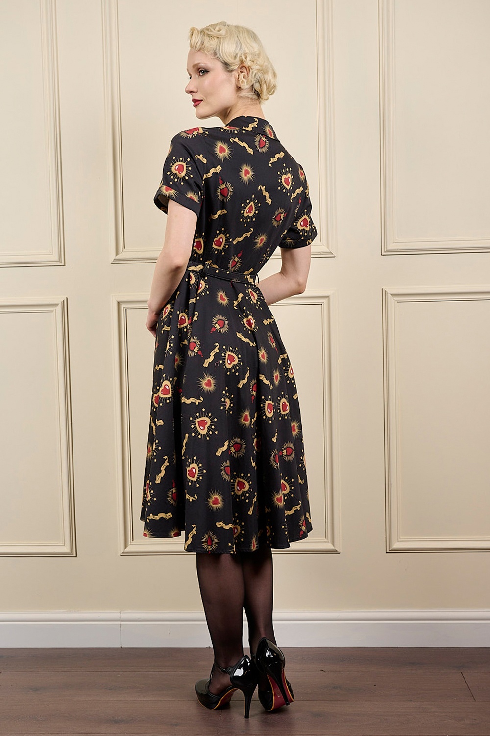 Banned Retro - Bella True Love Cotton Swing Dress in Black 4