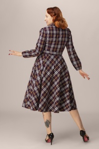 Hearts & Roses - Exclusivité Topvintage ~ Robe swing à carreaux Francine en bordeaux 3