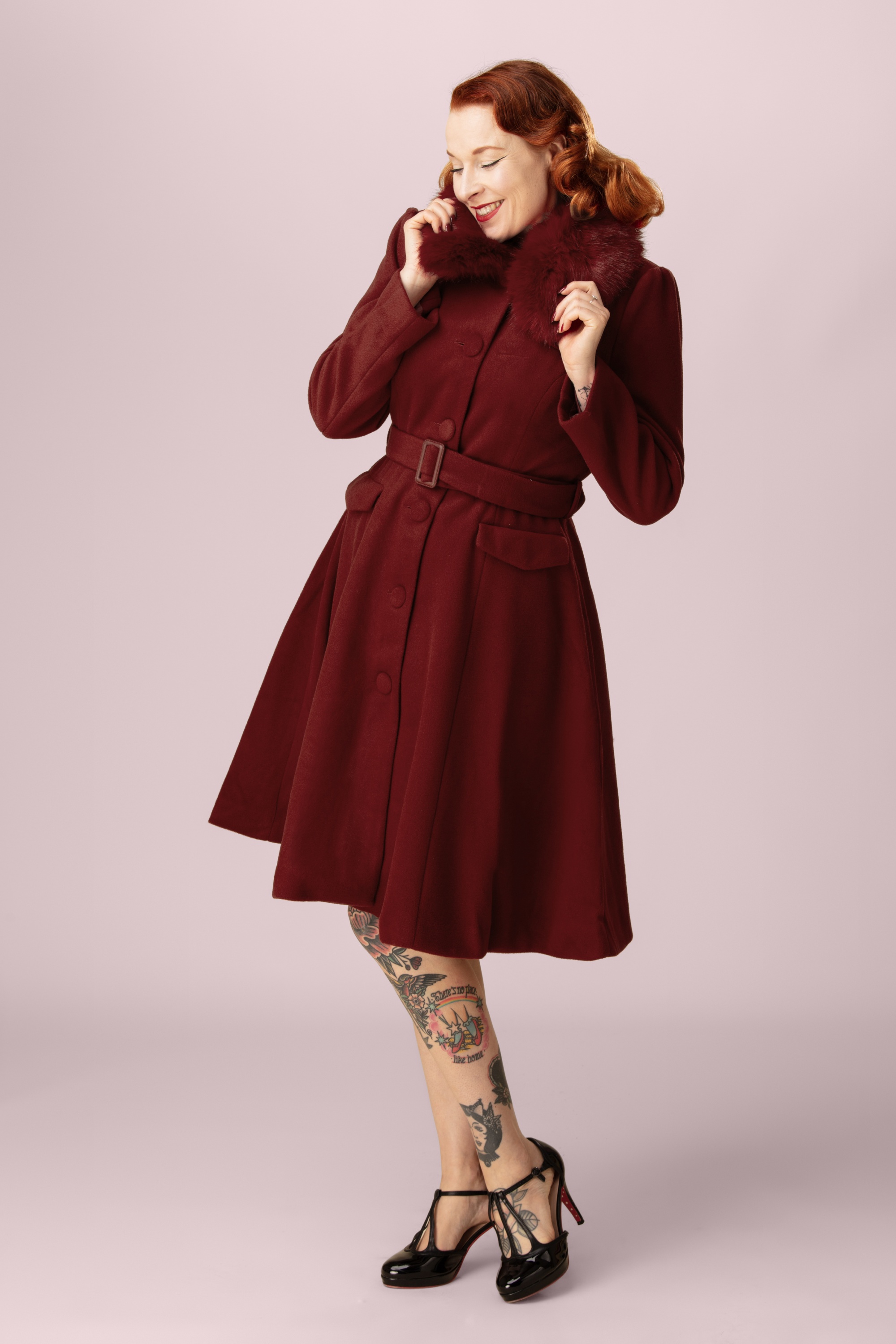 Hearts & Roses - Exclusivité Topvintage ~ Manteau évasé Anita en rouille
