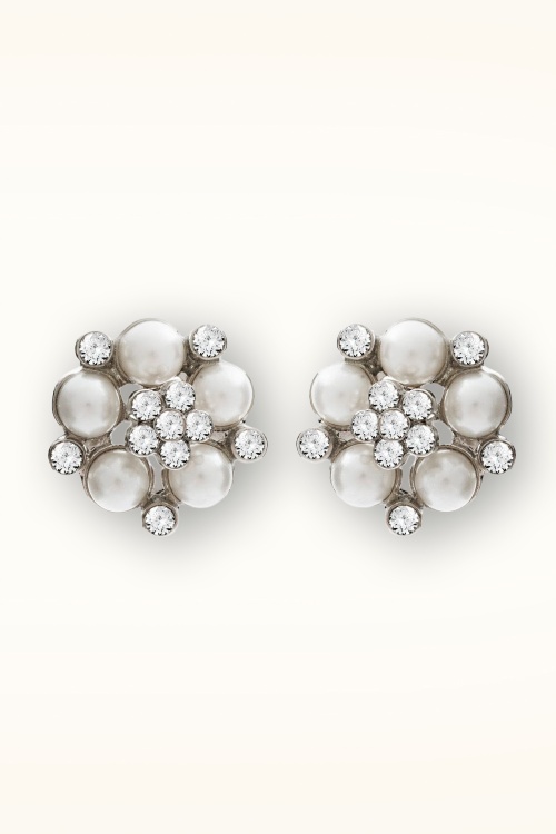 Lovely - Puces d'oreilles Audrey Pearl en argenté 2