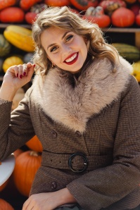 Topvintage Boutique Collection - Topvintage exclusive ~ Taylor Check Cropped Coat in Brown