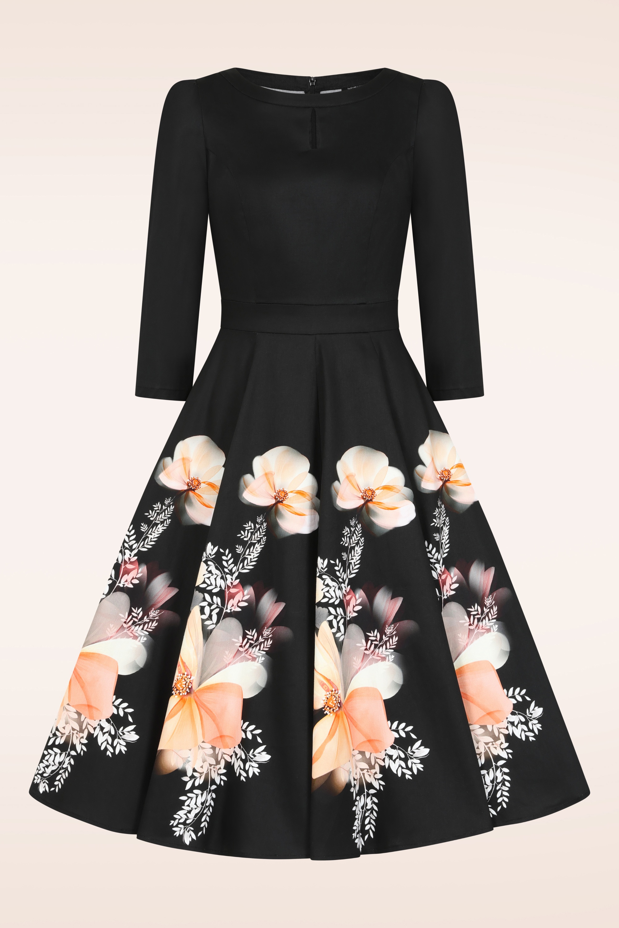 Hearts & Roses - Mila floral swing jurk in zwart 4