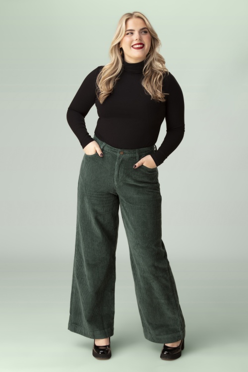 Mademoiselle YéYé - Pantalon Casual Cut en vert jardin botanique