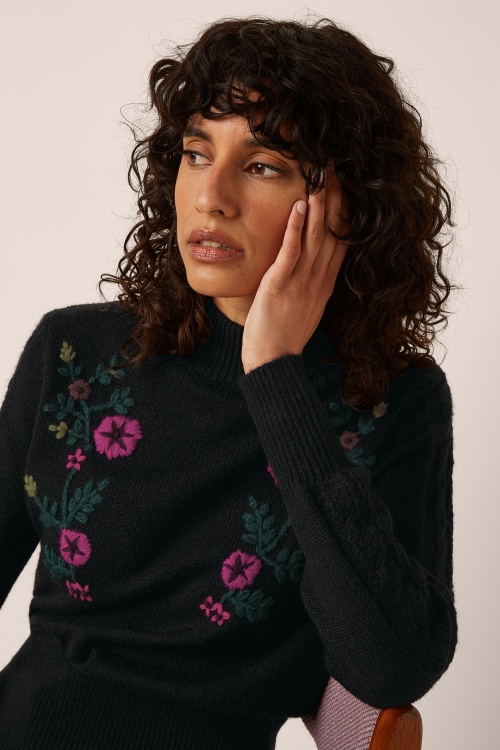 King Louie - Nilde Moss Top in Black 3