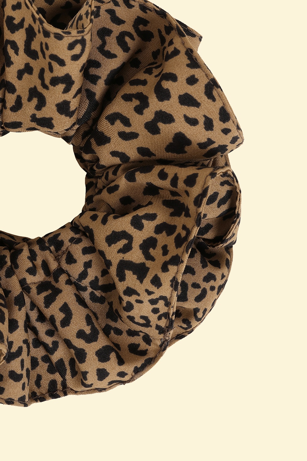 Banned Retro - Tallulah grote scrunchie in leopard 2