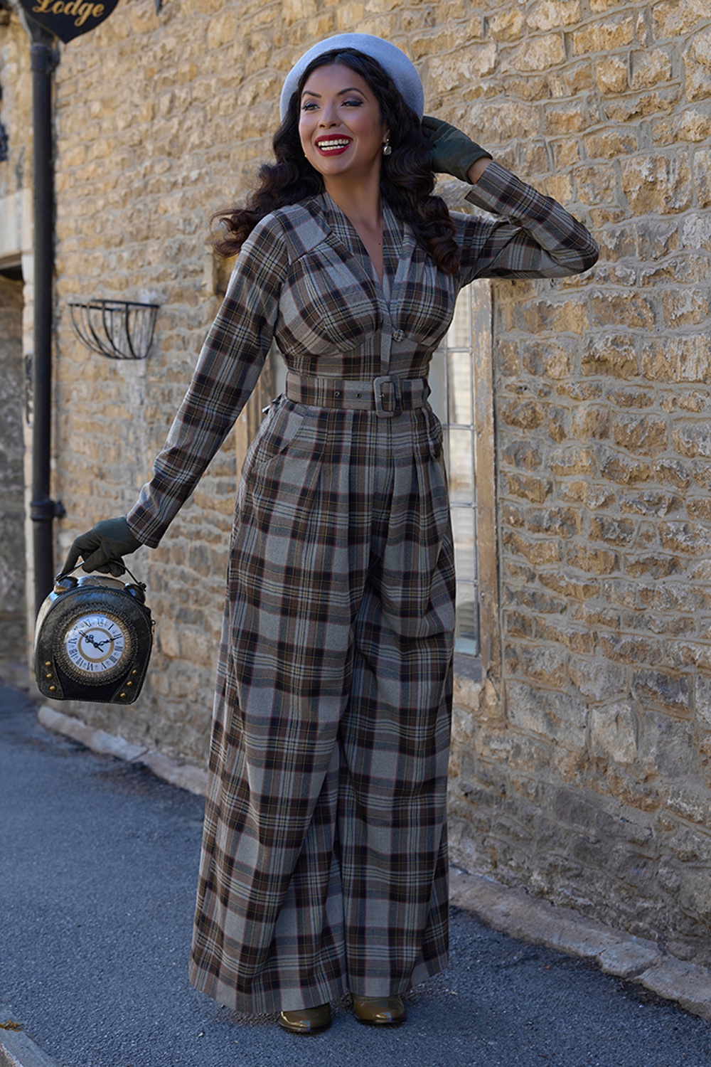 Miss Candyfloss - Dahlina Abalone tartan jumpsuit in grijs en olijf