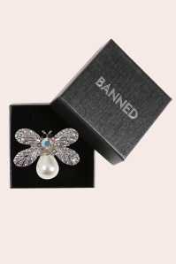 Banned Retro - Pearl Bee Brooch in Silver 2