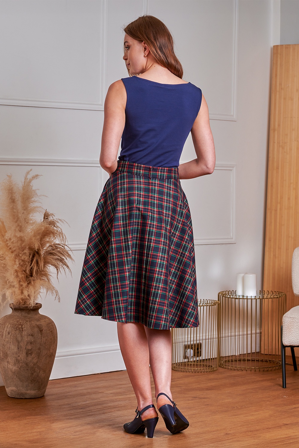Banned Retro - Book Club Tartan Swing Skirt in Navy 3