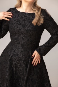 Hearts & Roses - Exklusiv bei Topvintage ~ Sylvie Florales Midi-Swingkleid in Schwarz 4