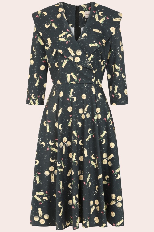Banned Retro - Robe swing en coton Evelyn Moon vert pin foncé 