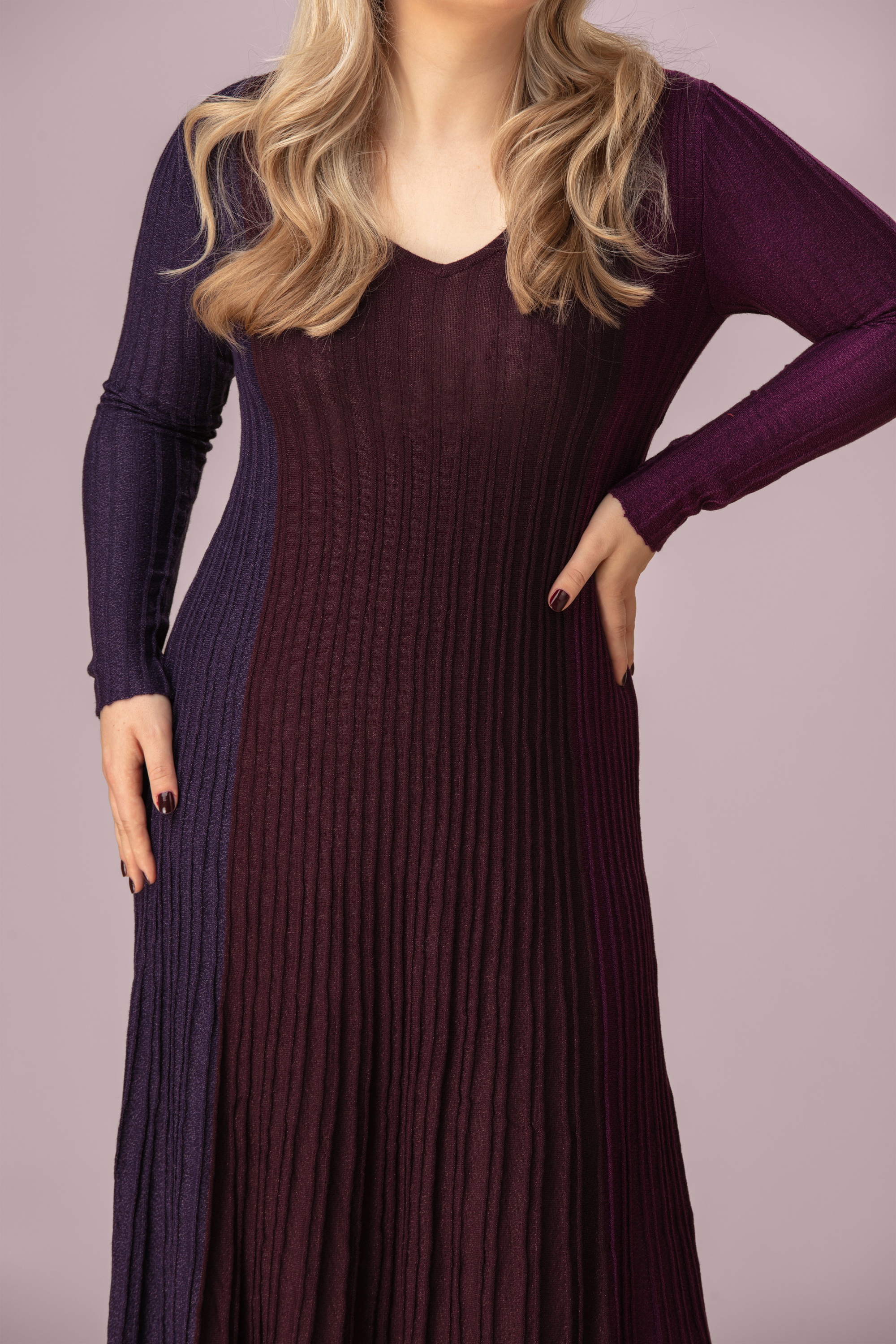 Surkana - Robe midaxi à paillettes Picoc Colour Block en bordeaux 3