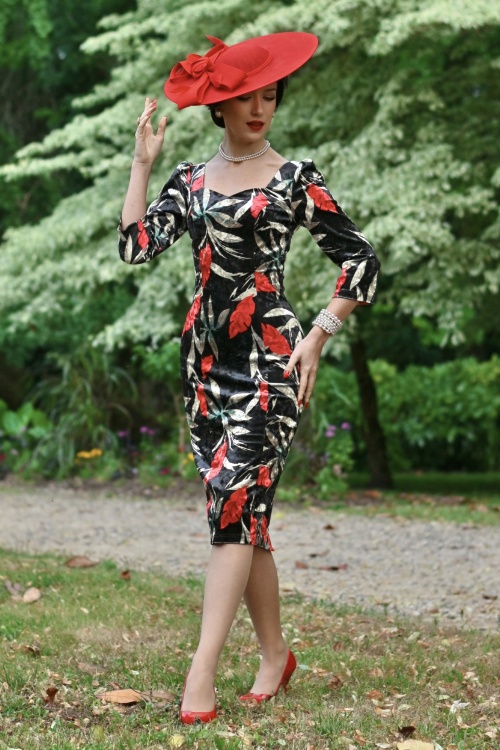 Hearts & Roses - Robe moulante en velours à fleurs Ada en vert foncé 2