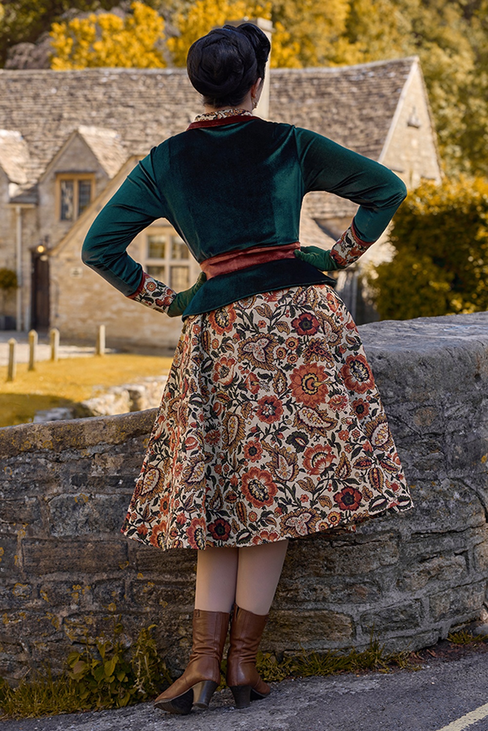 Miss Candyfloss - Harlow Sunrise Floral Swing Dress in Terracotta and Emerald 2
