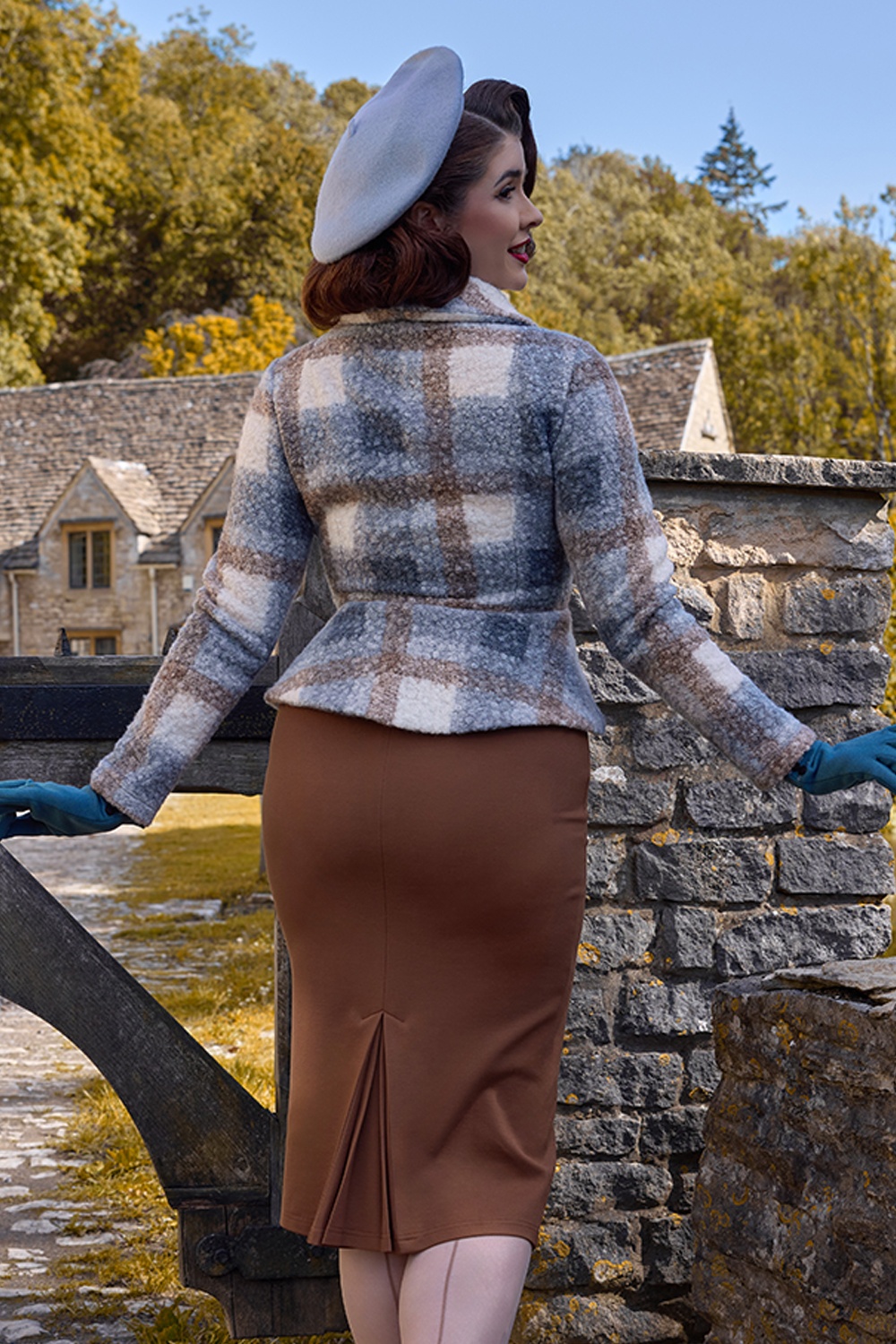 Miss Candyfloss - Edrise Lou bouclé blazer in grijs tartan 2