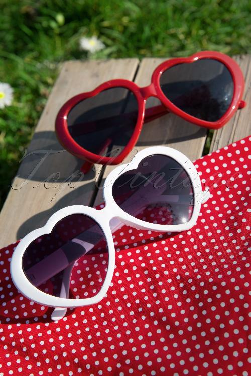 So Retro - Red Hearts Sunglasses Années 1960 6