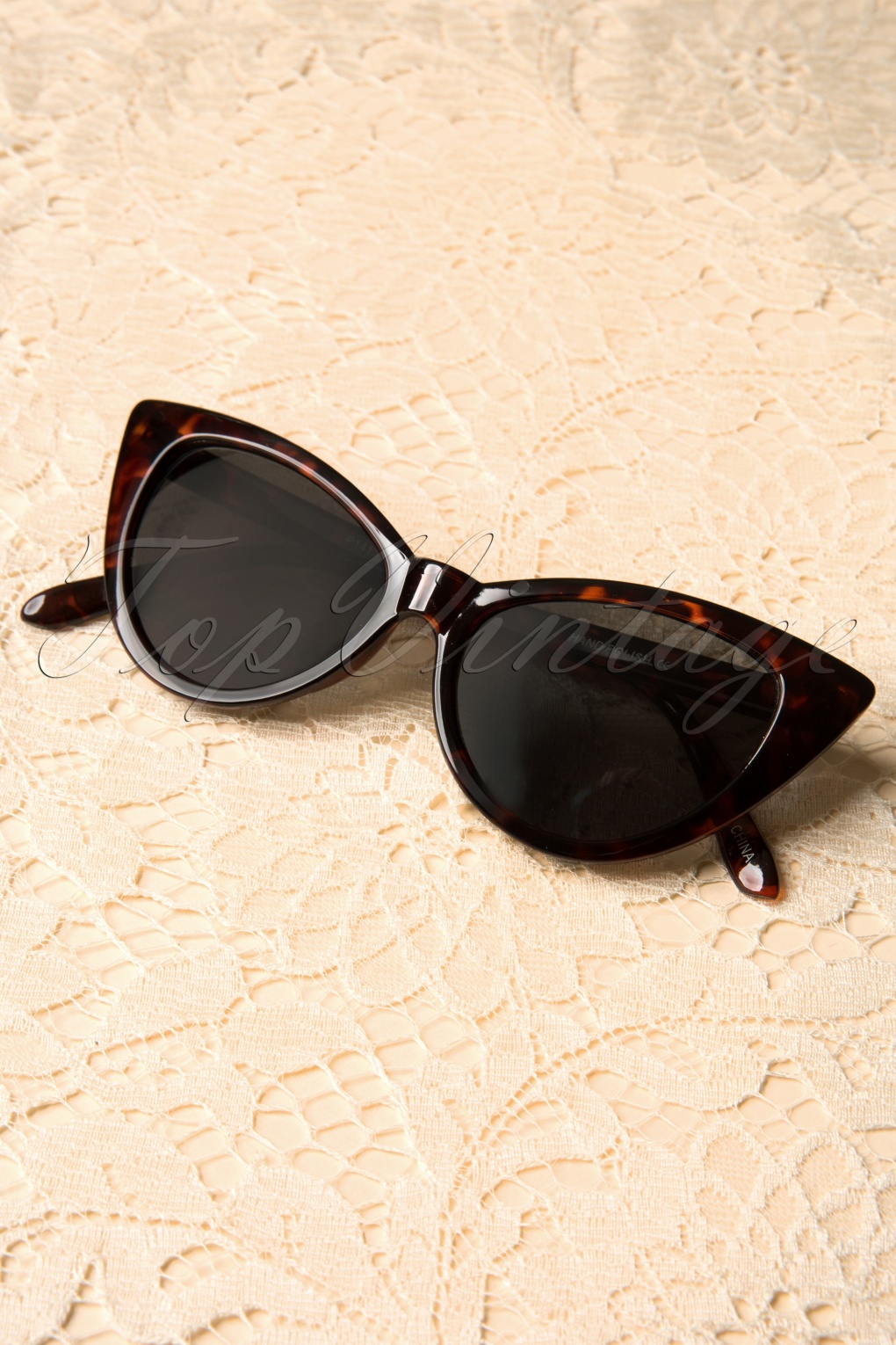 50s Cat Eye Sunglasses Tortoise Smoke 