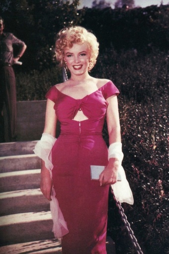 50s Marilyn Niagara Dress in Hot Pink
