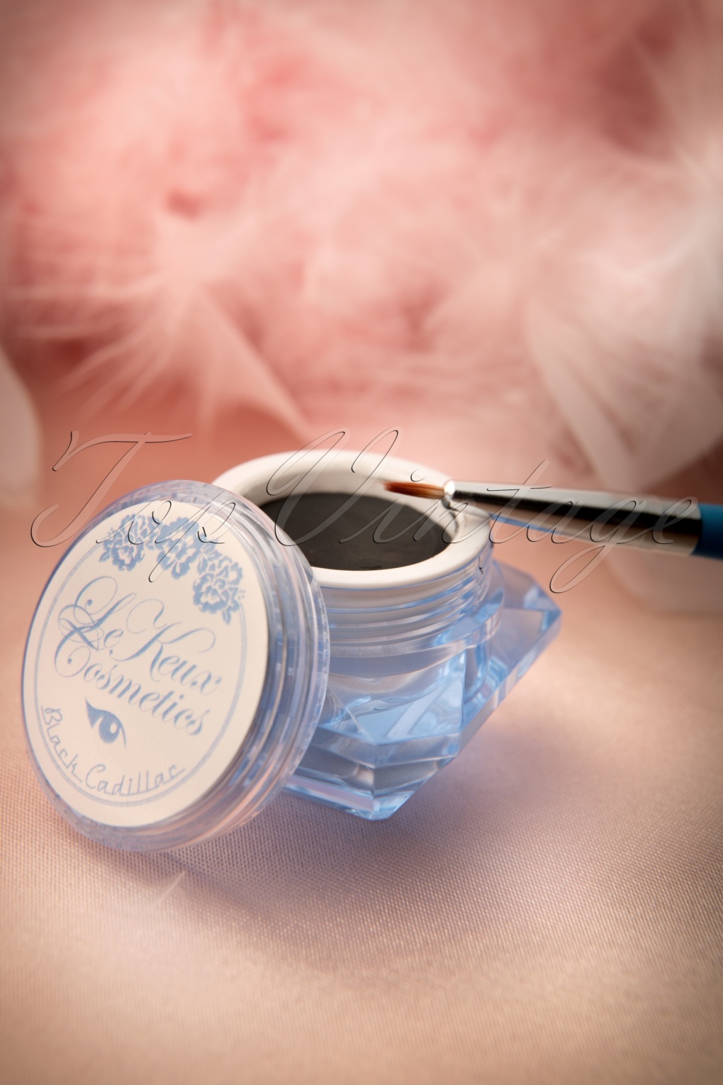 Black Cadillac Eye Liner Paint