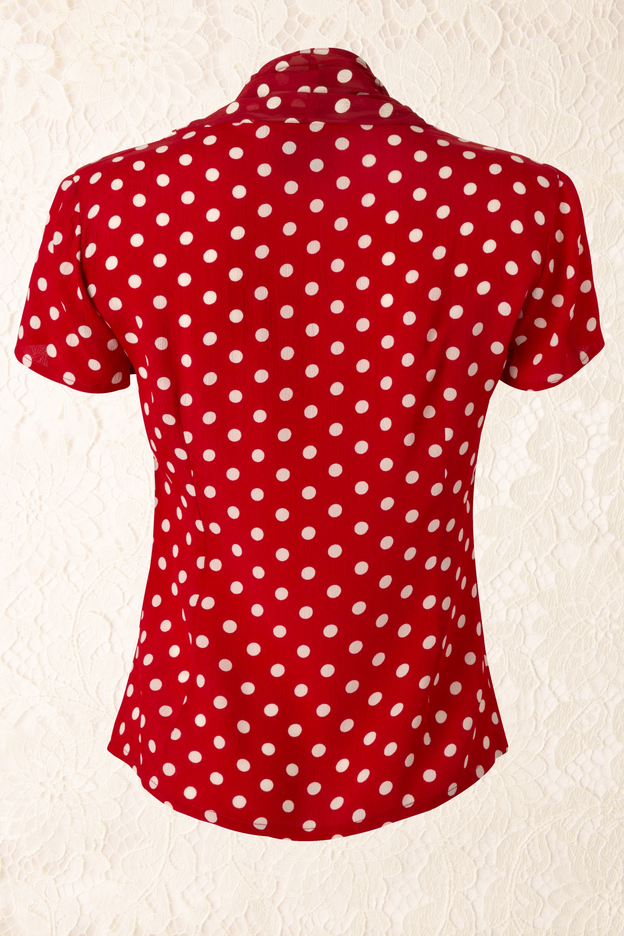 The Seamstress of Bloomsbury - Paula Polkadot blouse in rood en wit 4