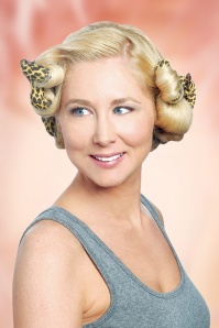 Lauren Rennells - Vintage Hairstyling : Rockin' Rollers Soft Leopard Print Hair Roller and Hairstyle Filler 7