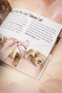 Lauren Rennells - Vintage Hairstyling: Skulptur Pin Curl Tool Box Set 4