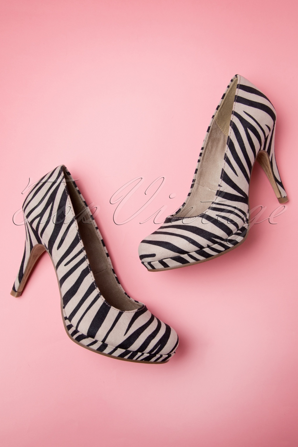 50s Classy Suedine Zebra Pumps