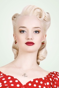 Collectif Clothing - 50s Sassy Cherry Pin-up Earstuds Gold 2