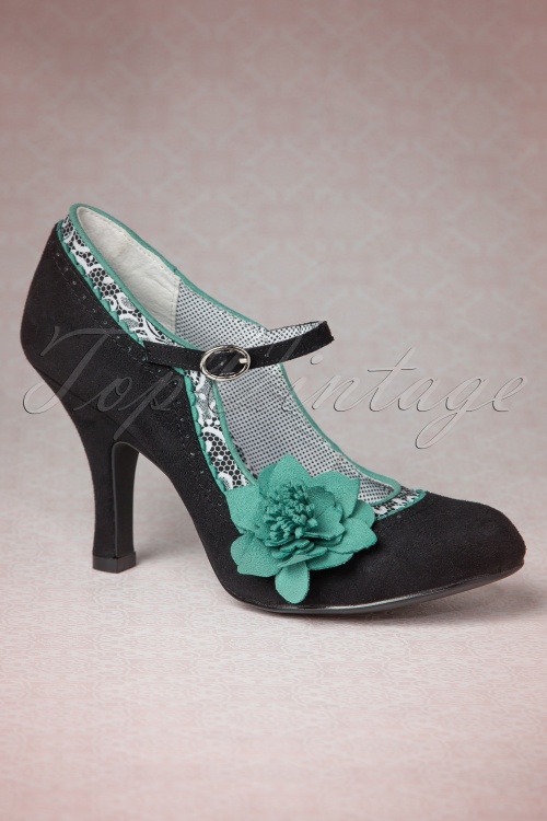 50s Poppy Pumps in Black