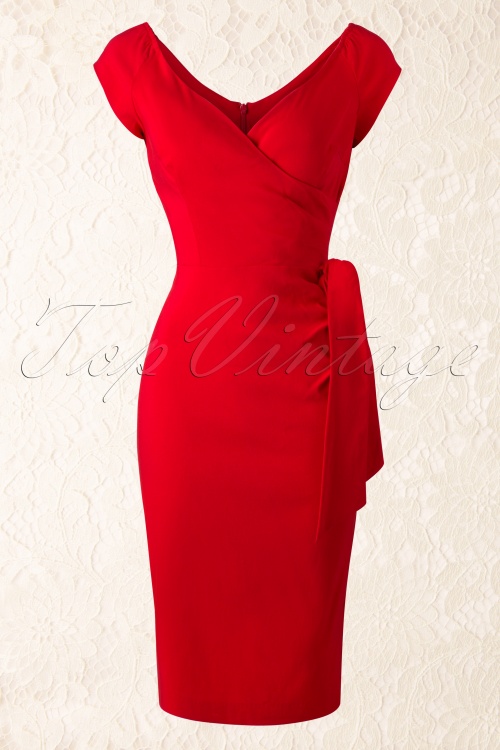 red dress hourglass figure