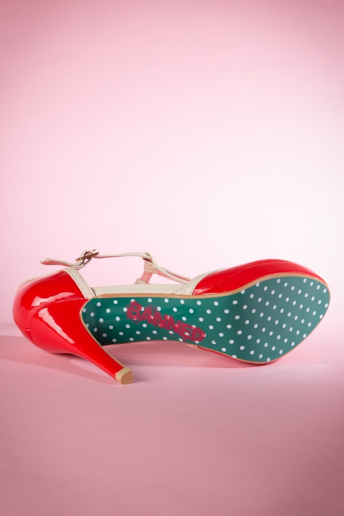Banned Retro - 50s Betty Pumps in Red 9