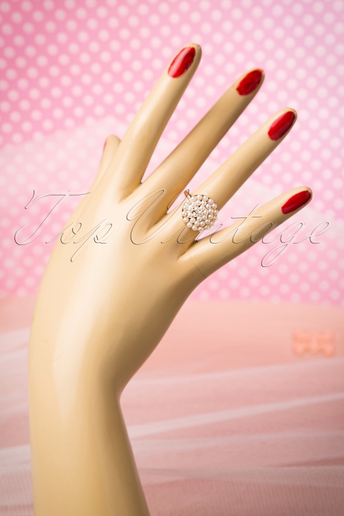  - 50s Bouquet of Pearls Ring 2