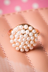  - 50s Bouquet of Pearls Ring 3