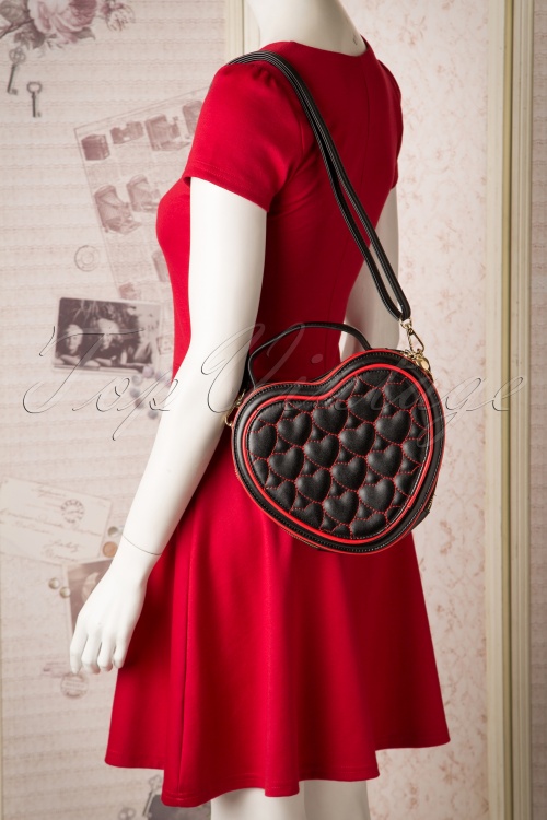 Banned Retro - Love at First Sight Handbag Années 1940 en Noir et Rouge 6