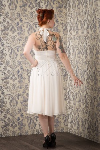 Bunny - 50s Monroe Dress in Ivory White 5