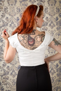 Collectif Clothing - 50s Cordelia Top in Ivory 4