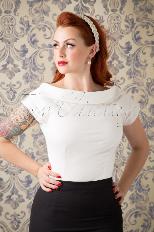 Collectif Clothing - Cordelia Top in Elfenbein 3