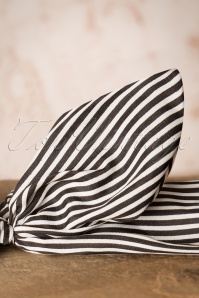 Banned Retro - 50s Jacinta Stripes Hair Scarf in Black and White 3