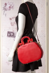 Banned Retro - 40s Lucille Bag in Lipstick Red 7