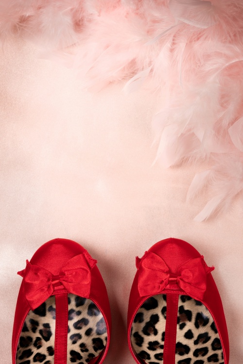 Pinup Couture - Cutiepie T-Strap D'Orsay rood satijnen platformpumps 6