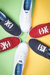 Keds - Champion Core Text Sneakers Années 50 en Rouge 9