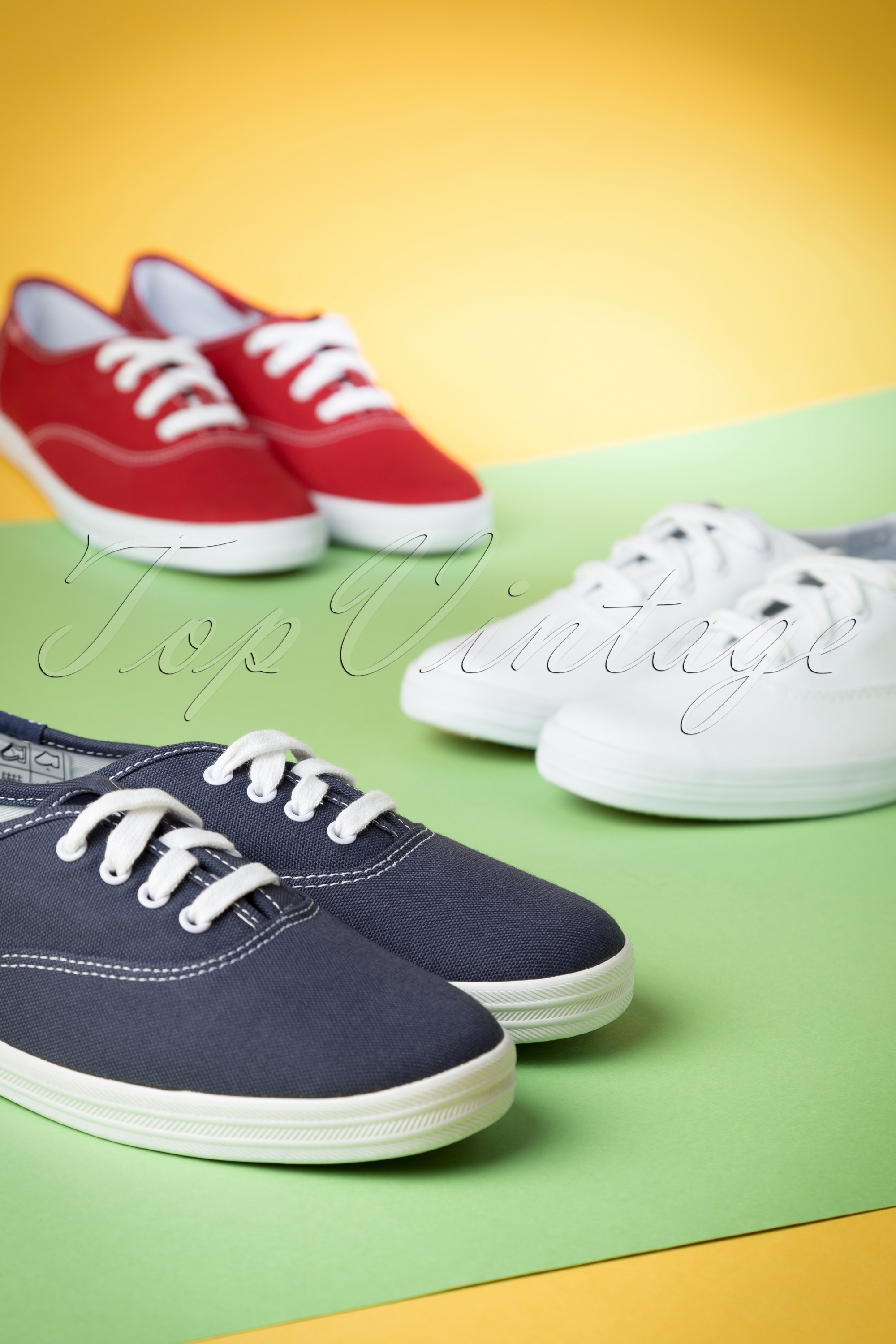 Keds - Champion Core-tekstsneakers in wit 10